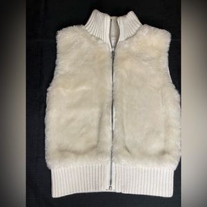 Gap Kids Faux-fur Sweater Vest Sz M (8-9)